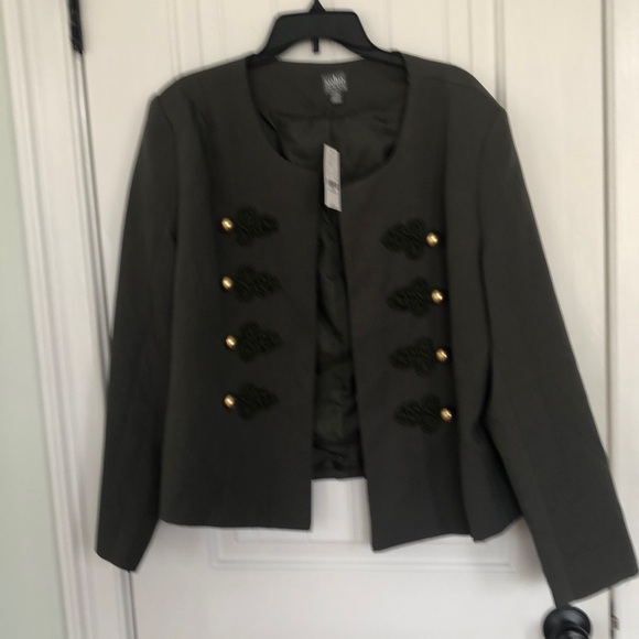 New York & Company Jackets & Blazers - NWT stylish blazer green from NY n Co Soho size XXL